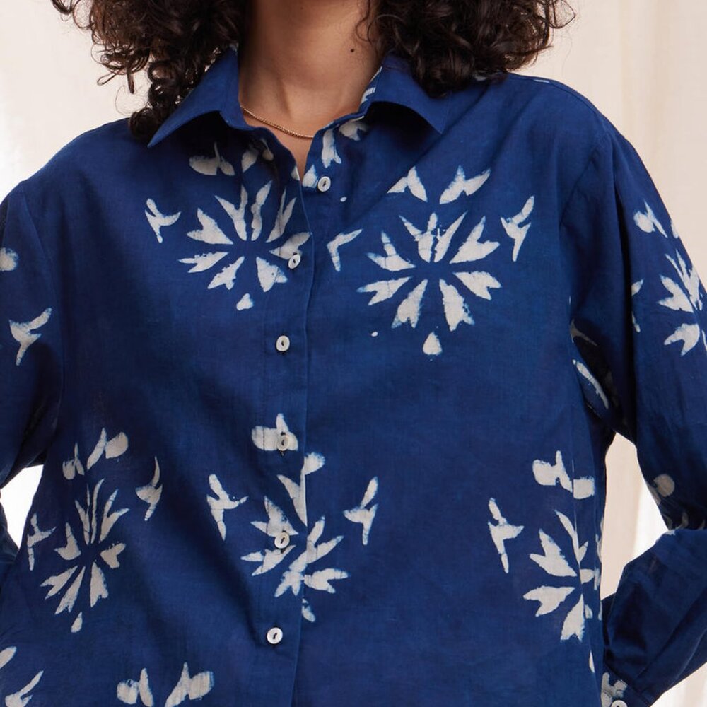 100% cotton Inidigo Batik Print Boxy Oversize Button down Shirt XL